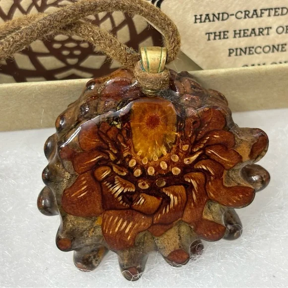 Third Eye Pinecone Necklace - Picture 5 of 12